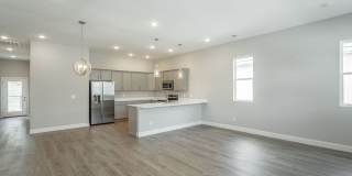 549 Strong Avenue Gallery 6