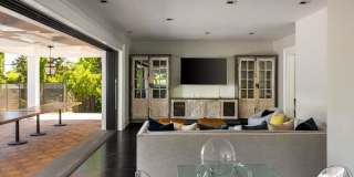 908 N Rexford Dr Gallery 9