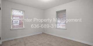 1045 N New Florissant Rd, Florissant, MO 63031 – Move-In Ready & Pet-Friendly! Gallery 9
