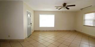 100 SE Celestia Court Gallery 2
