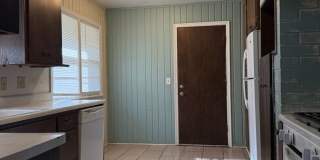 4 Bedroom Home in Richfield Gallery 6