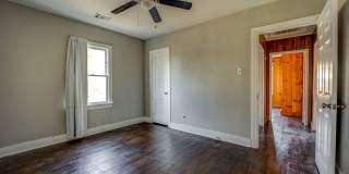 Freshly Updated House (Updated Pictures Coming Soon) Gallery 7