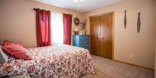 MINUTES FROM OGDEN GATE! LARGE BACKYARD! MINUTES FROM OGDEN GATE! LARGE BACKYARD! Gallery 11