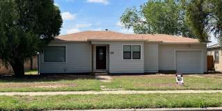 PRE-LEASE NOW! 2603 33RD STREET Gallery 1