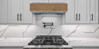 211 Rockwell Ave Gallery 3