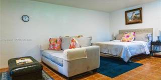 271 NE 154th St Gallery 1