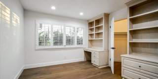 4732 Del Moreno Drive Gallery 45