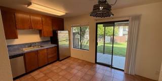 2-Bedroom, 1.5 Bathroom Townhome in Quiet El Sobrante Neighborhood Gallery 1