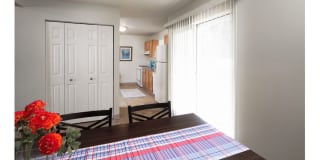 Windsor Crossing Apartments Gallery 2