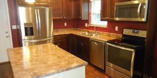 Gorgeous Two Bedroom/Two Full Bath Renovated Home In Kettering w/Full Finished Basement Gallery 4
