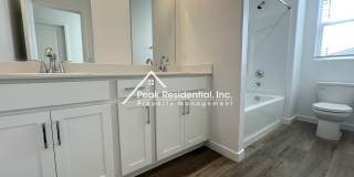 Newer Sacramento 4bd/2.5ba Home! Gallery 17