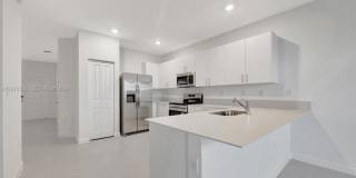 2556 SE 27th Ct Gallery 15