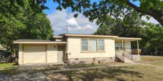 2 Bedroom 1 Bath in North Austin Gallery 1
