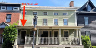 UPSTAIRS Downtown Milford Gem Near the Riverwalk & Local Hotspots! Gallery 1