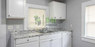 220 East Render Street Gallery 6