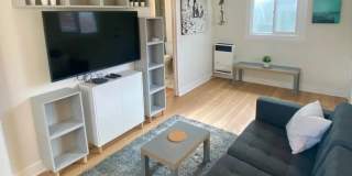 424 W University PL Gallery 8