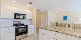 Margaritavilla Gallery 13