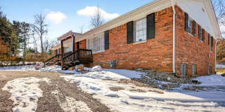 775-777 N Smith Rd - 4 Gallery 3
