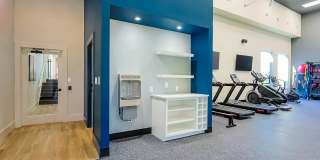 Madison at Adams Farm Gallery 44