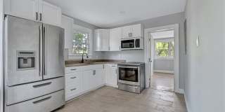***TWO WEEKS FREE*** Charming 2BR Home for Rent in Jacksonville Gallery 8