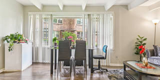 2142 W Rosemont Avenue Gallery 4