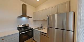 University Manor - Newly Renovated Units just a short walk from Campus! Gallery 71