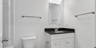 Spacious 4-Bedroom Townhome Gallery 18