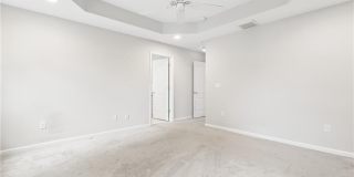 5 Lacrosse Street Gallery 16