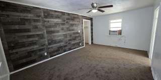 4717 N 18th Street Gallery 3
