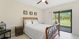 5562 Reynolds Road Gallery 21