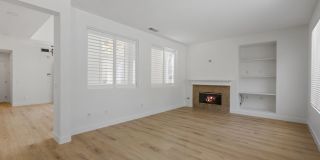 Gorgeous 3BD 2-Story Home in the Sorrento Community in Porter Ranch! Gallery 15