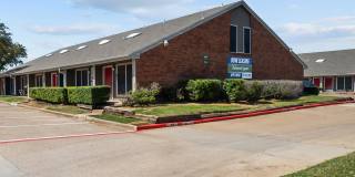 Parkwood Square Estates Gallery 46
