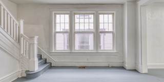 Spacious 3 Bedroom, 1.5 Bathroom with large Porch and Backyard Gallery 7