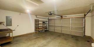 Great 3 Bed 2 Bath House with Garage!! Gallery 18