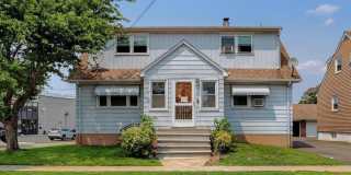 52 Saint Ann Street Gallery 1
