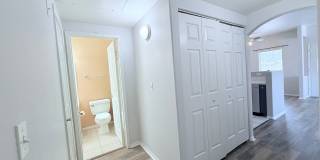 Charming 2 bedroom single story townhome Gallery 12