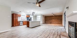 MID-CENTURY MODERN IN BEL MEADE Gallery 7