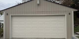 1429 West Center Street Gallery 19