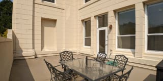 317 29th Street Gallery 1