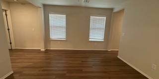 3 Bed 2.5 Bath 2 Car Garage Gallery 10