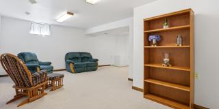 1522 POWELLS TAVERN Place Gallery 37