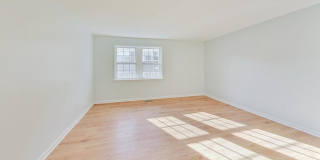 9841 HAGEL Circle Gallery 15