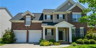 4 BR/2.5BA  Community Pool | Fenced backyard! Gallery 1