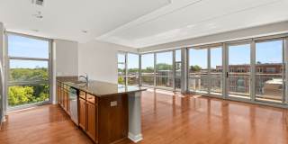 Kingston Pointe Apartments Gallery 2