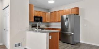 Newly renovated 2 Bedroom Condo in Centennial Gallery 10
