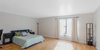 6405 Liberty Avenue Gallery 14