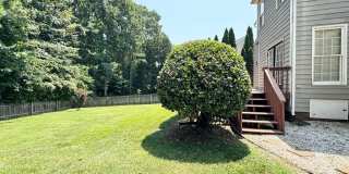 4 Bedroom On Quiet Cul-De-Sac in Adams Farm - Lawn Care Included! Gallery 26
