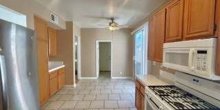 864 BRAMBLE LN CORONA 92878 (3 BED / 2.5 BATH) Gallery 8