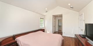 13 Sheppard Street Gallery 18