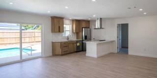 4018 29TH AVENUE W Gallery 2